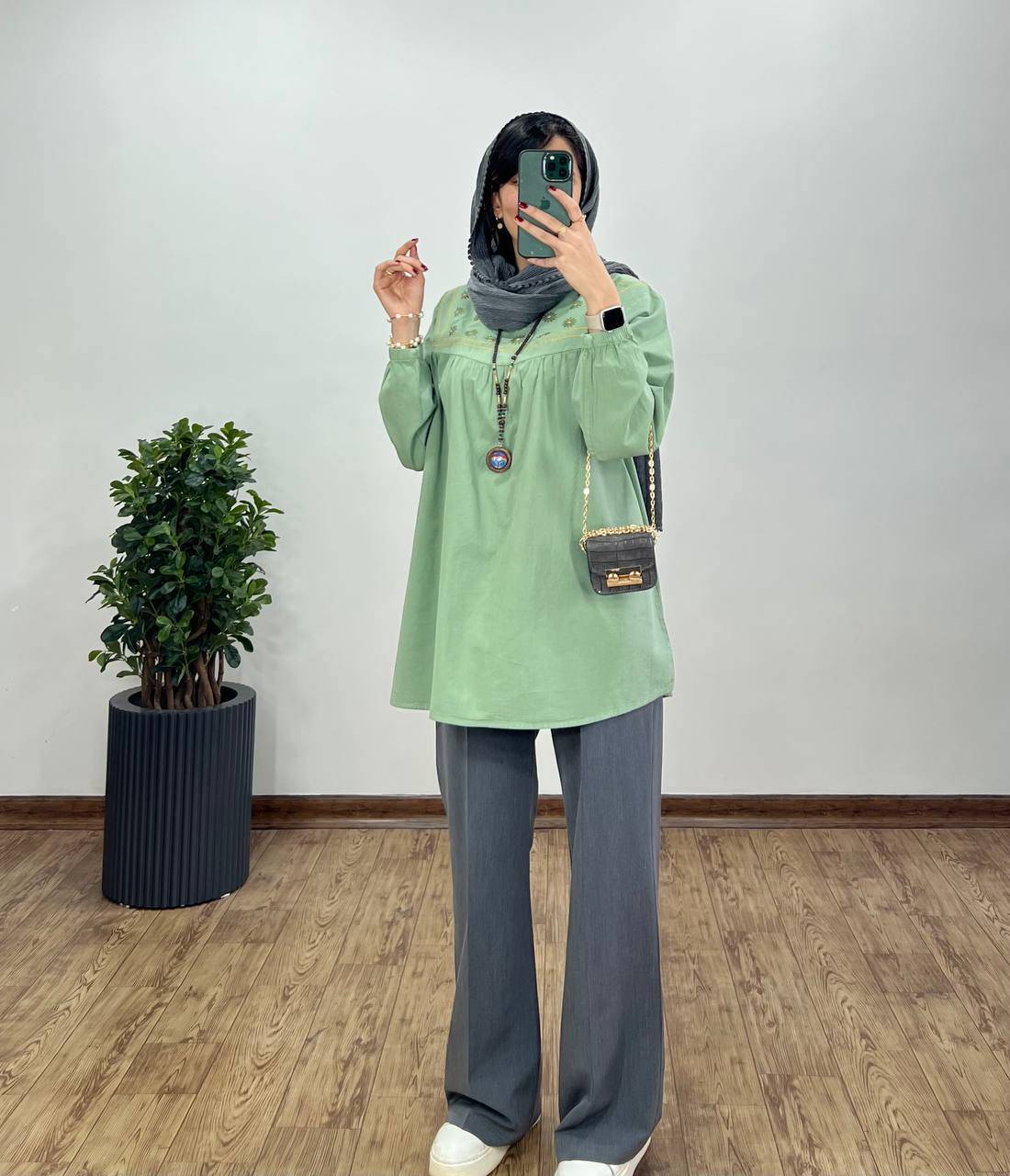 شومیز گلدوزی شده زنانه پنبه ای درجه یک