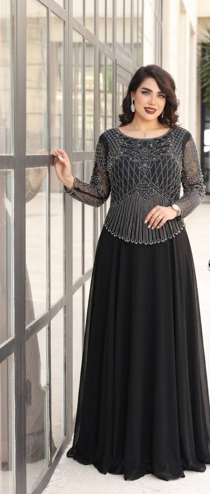 لباس ماکسی مجلسی زنانه لعیا حجابدار و پوشیده و سبک کاپدار و حریر و بالاتنه فول نگین سایز بزرگ سایز از  ۴۶ تا ۶۰