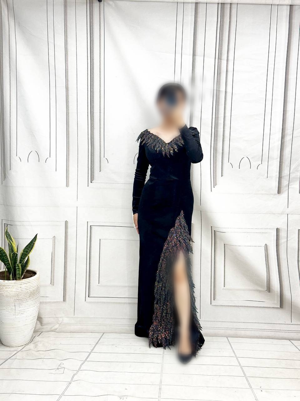لباس مجلسی مخمل زنانه پریزاد با خرجکار نگین وارداتی درجه یک سایز ۴۰ تا ۵۴ (تا سایز بزرگ زنانه) ، لباس مجلسی مخمل شیک و جدید زنانه پریزاد